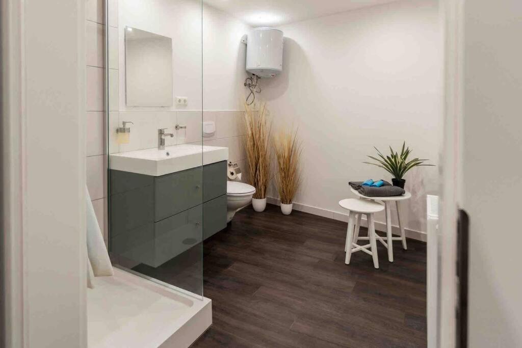 Stilvolles Apartment In Zentraler Lage Bremen Luaran gambar